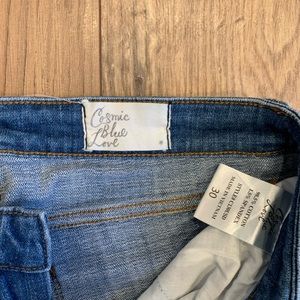 Cosmic blue love - distressed jean - size 30